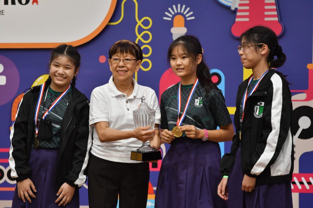 BB-8 from RGS Robotics wins WRO RoboMission Junior at NRC 2022