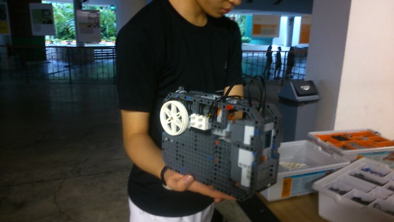 Club Automatica milestones in December 2013 – NJRC and RoboCup Singapore Open