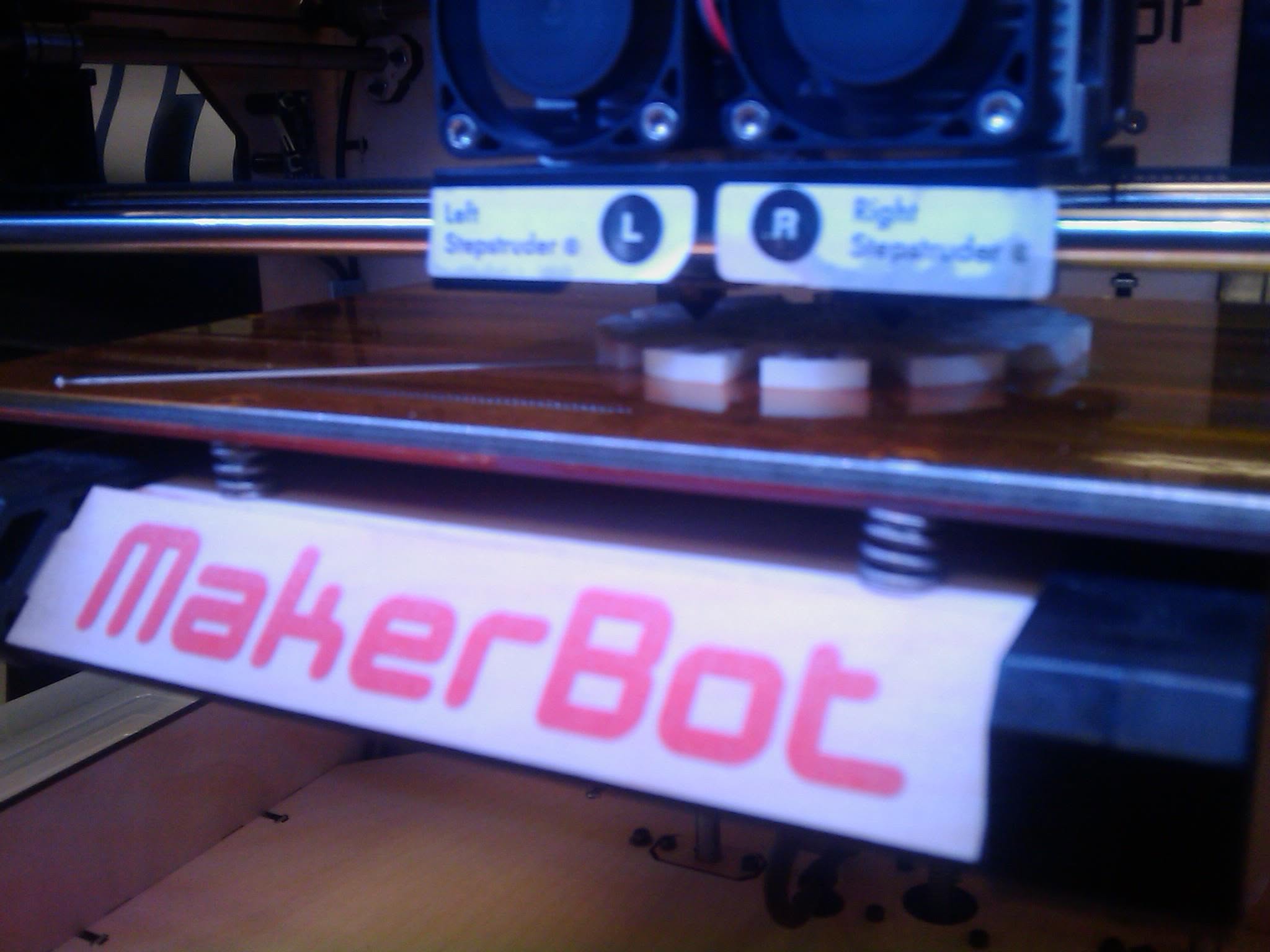 MakerBot 3D printer at RIICC robotics lab